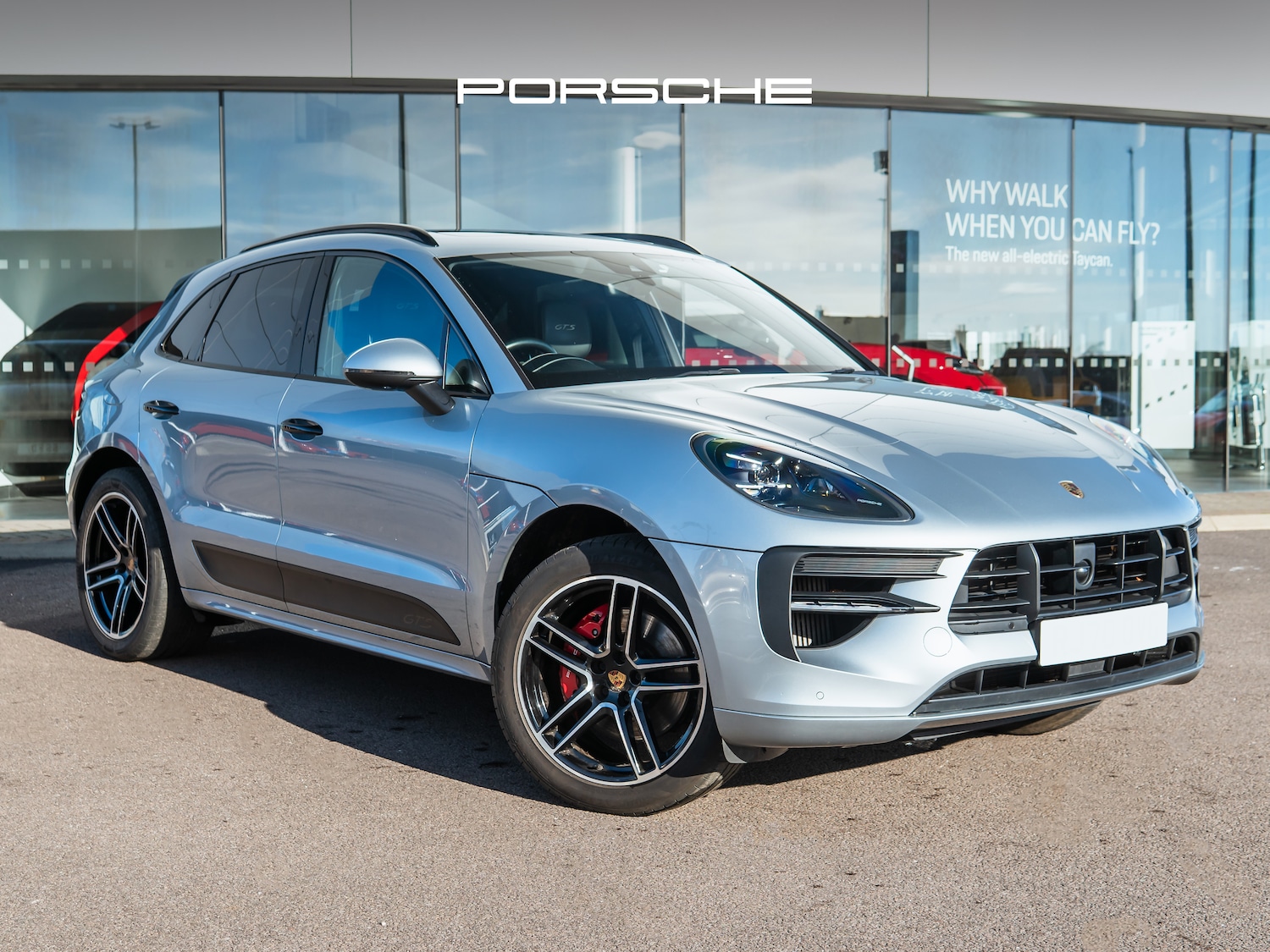 Used Porsche Macan 2021 for sale - 77571211: Photo 1