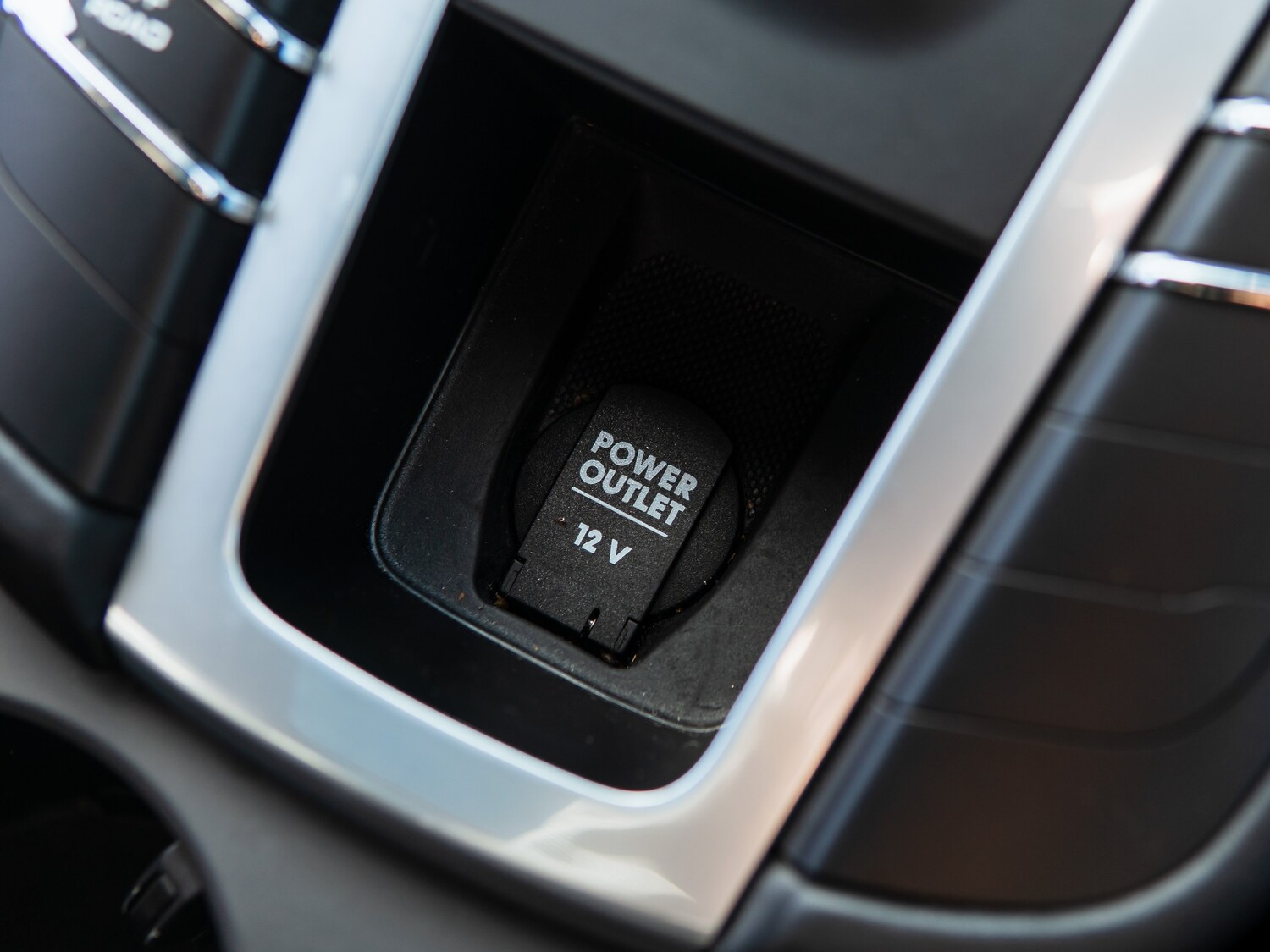 Used Porsche Macan 2021 for sale - 77571211: Photo 49