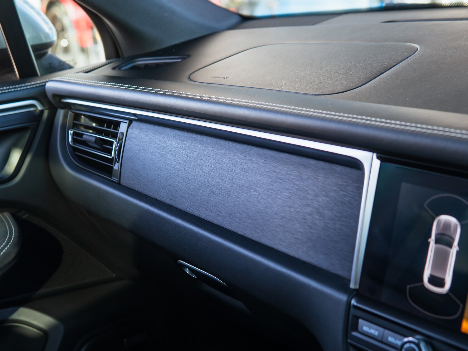 Used Porsche Macan 2021 for sale - 77571211: Photo 9