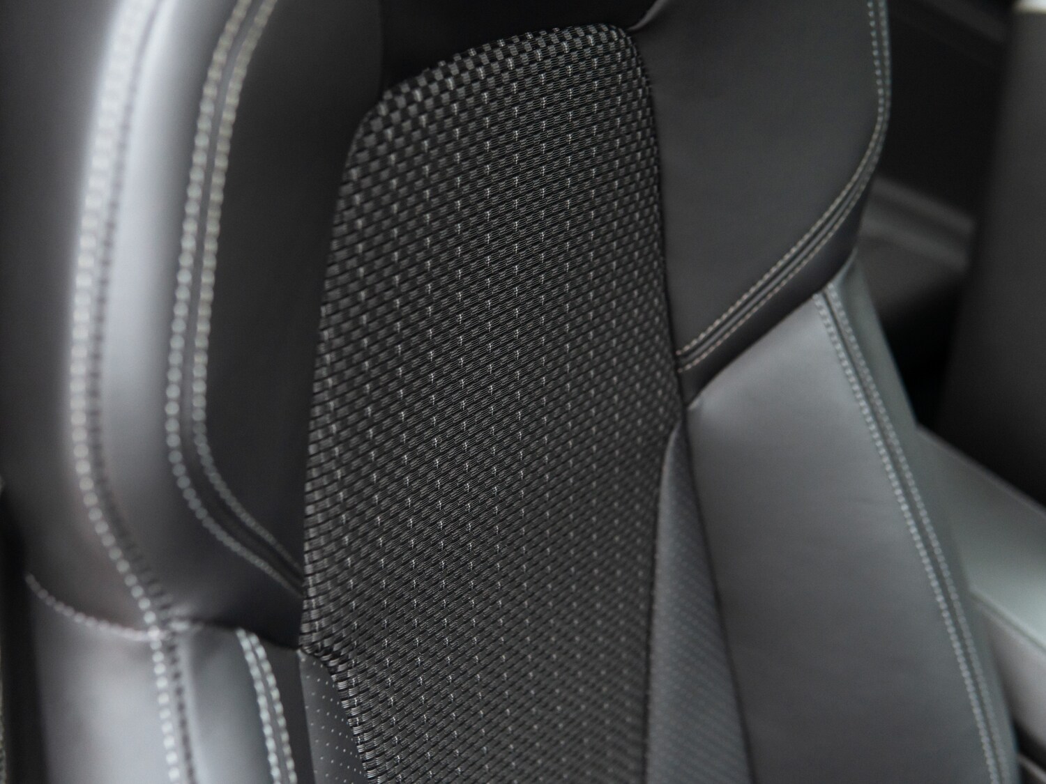 Used Porsche 911 2024 for sale - 76711906: Photo 17