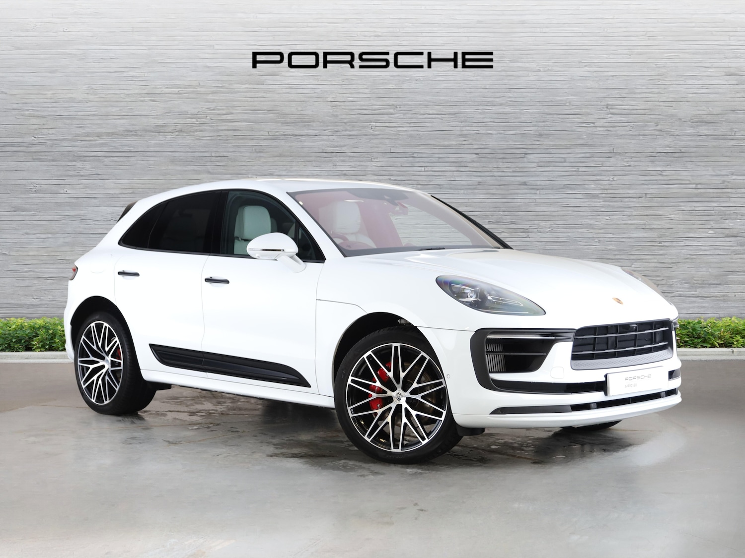 Used Porsche Macan 2024 for sale - 76162538: Photo 1