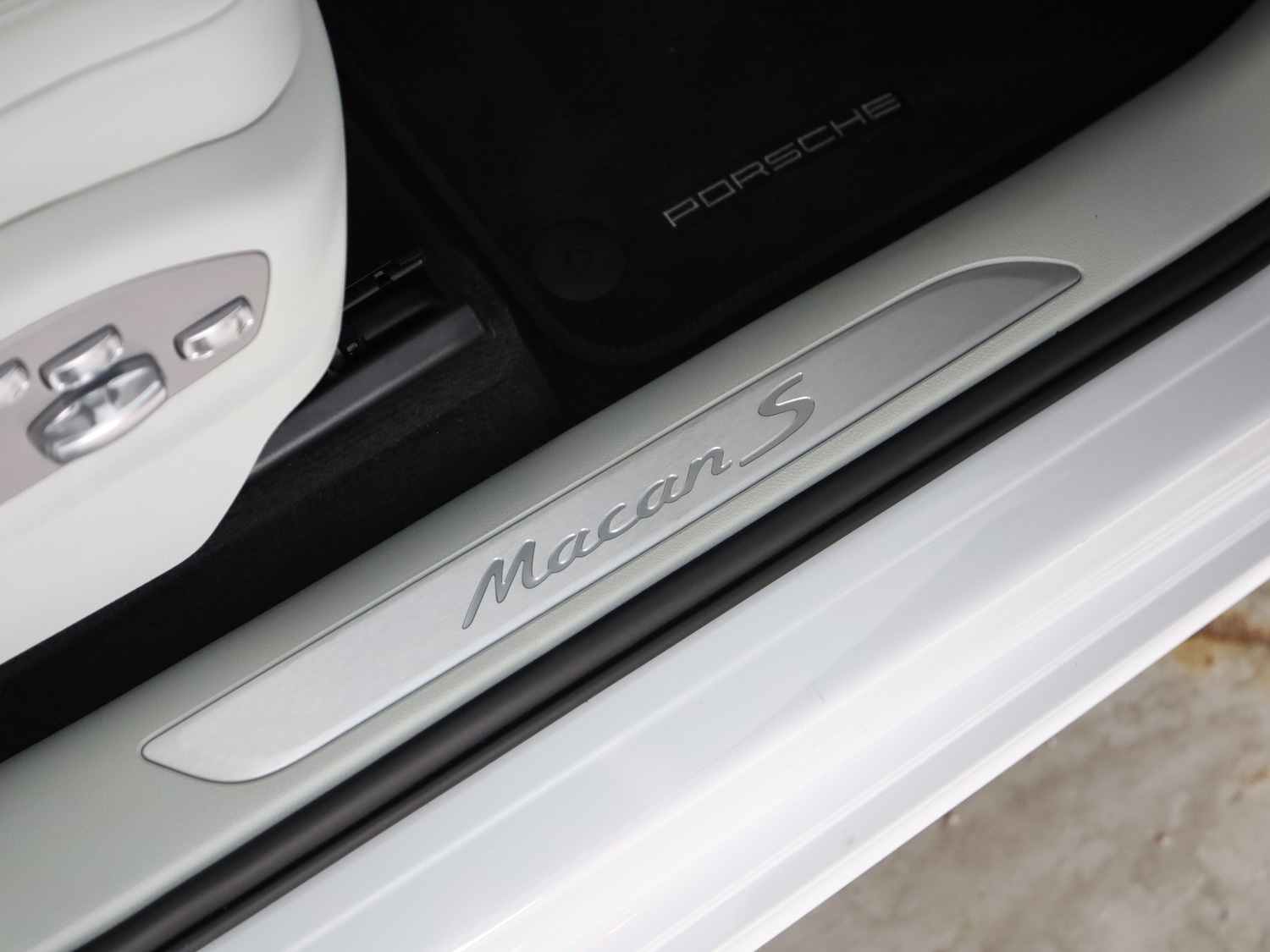 Used Porsche Macan 2024 for sale - 76162538: Photo 20