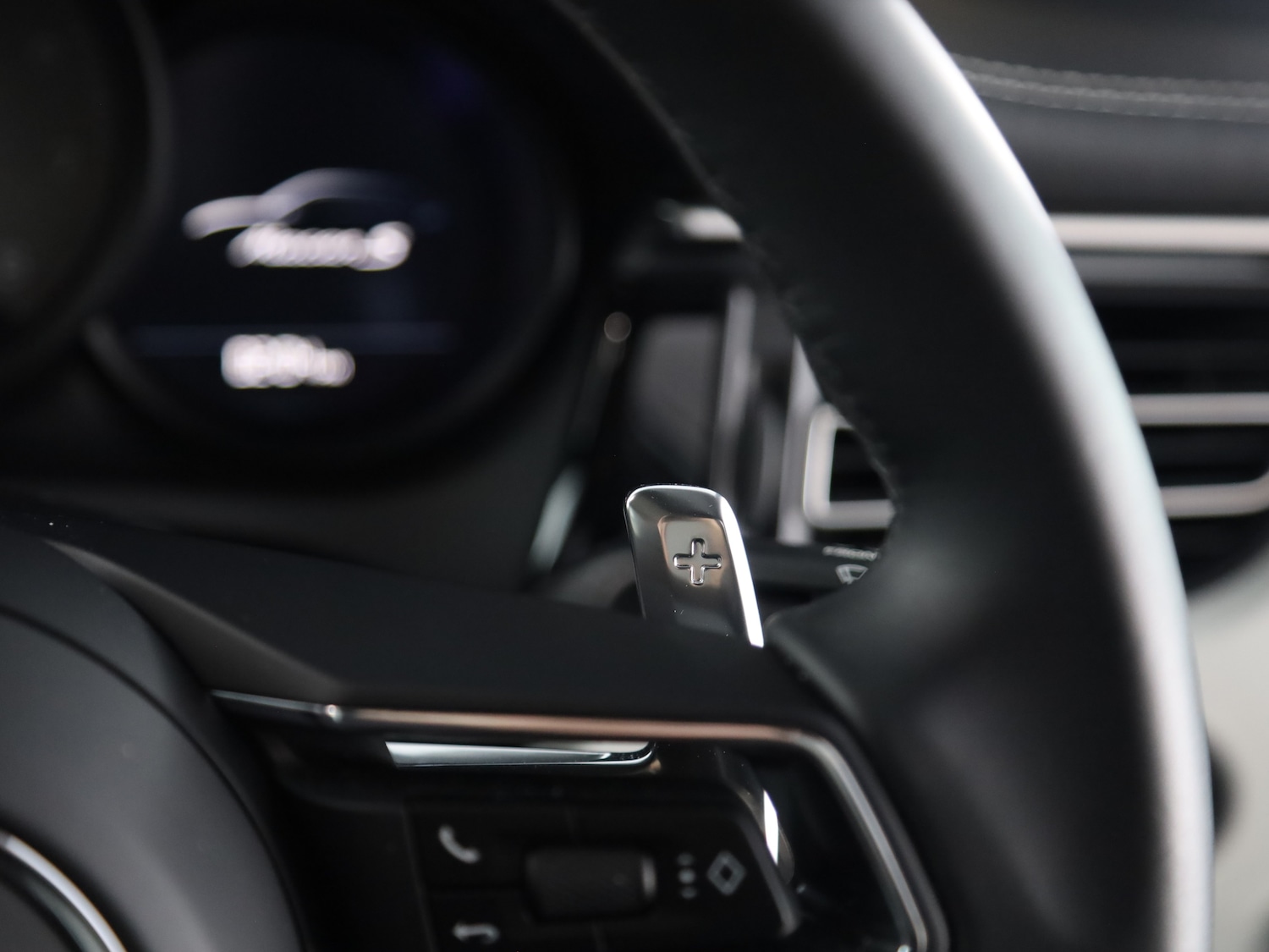 Used Porsche Macan 2024 for sale - 76162538: Photo 33