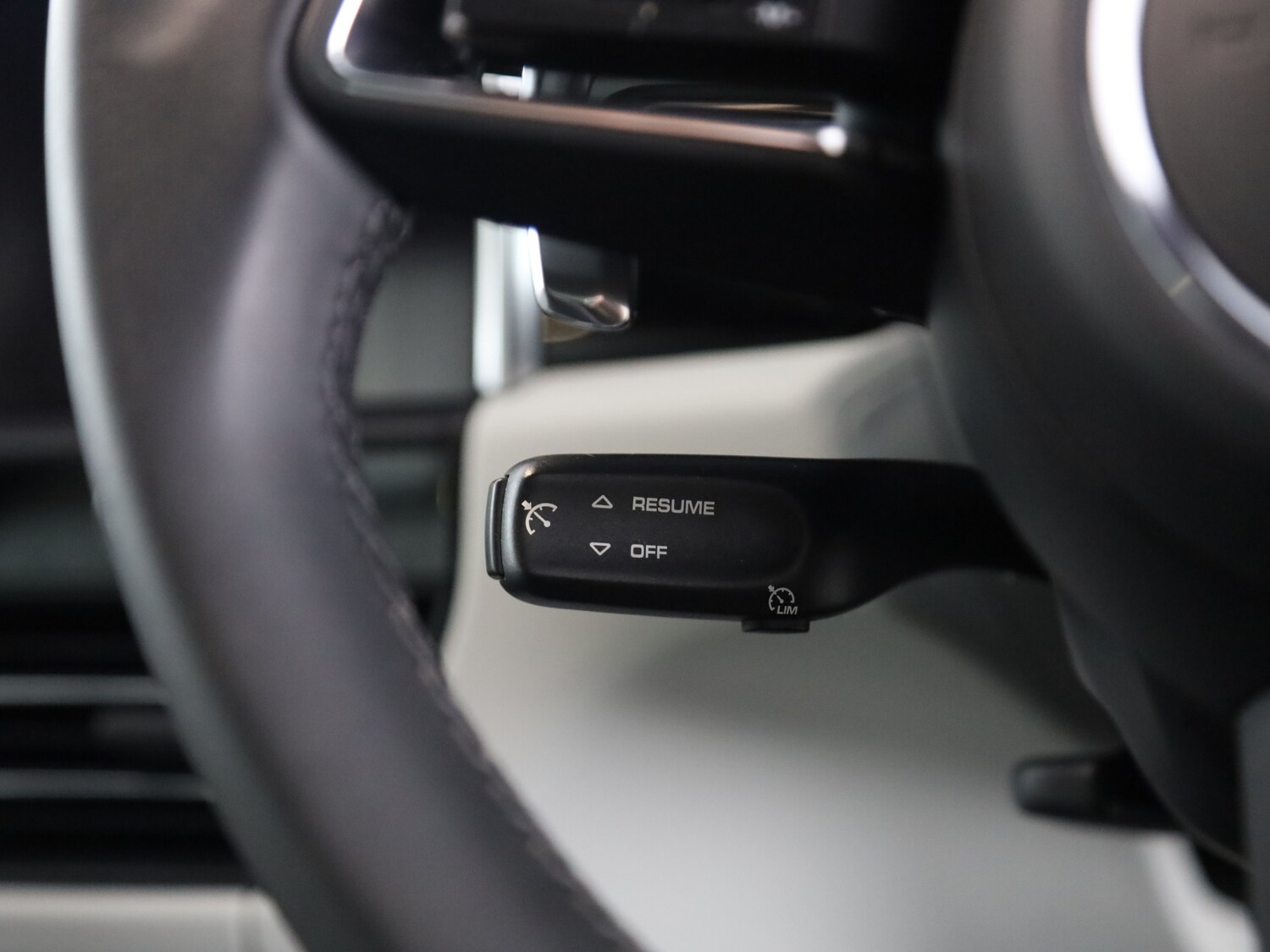 Used Porsche Macan 2024 for sale - 76162538: Photo 35