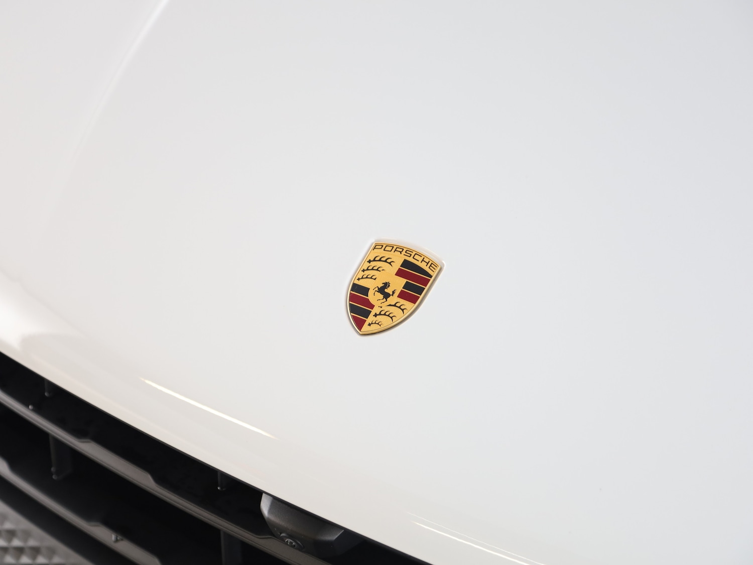 Used Porsche Macan 2024 for sale - 76162538: Photo 37