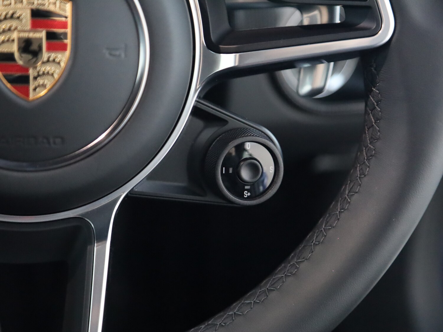 Used Porsche 718 Cayman 2025 for sale - 75488408: Photo 30