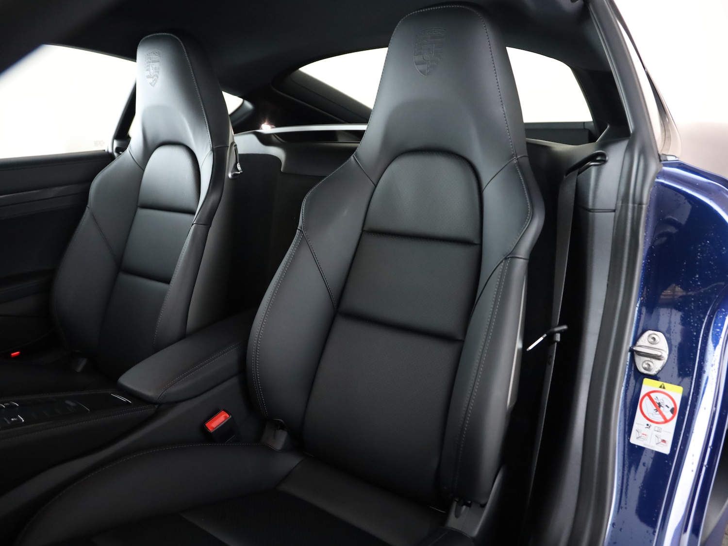 Used Porsche 718 Cayman 2025 for sale - 75488408: Photo 31
