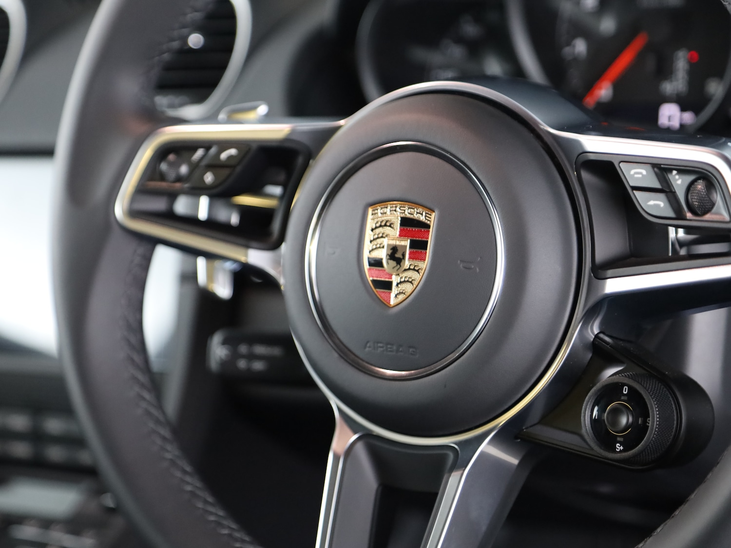 Used Porsche 718 Cayman 2025 for sale - 75488408: Photo 32
