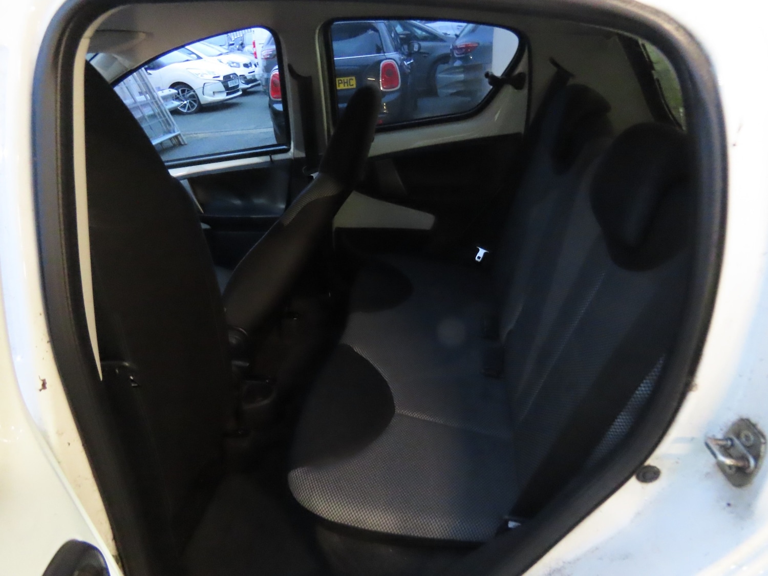 Used Toyota AYGO 2014 for sale - 77137748: Photo 10