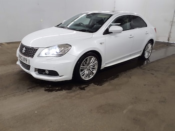 Used Suzuki Kizashi 2013 for sale - 76626601: Photo