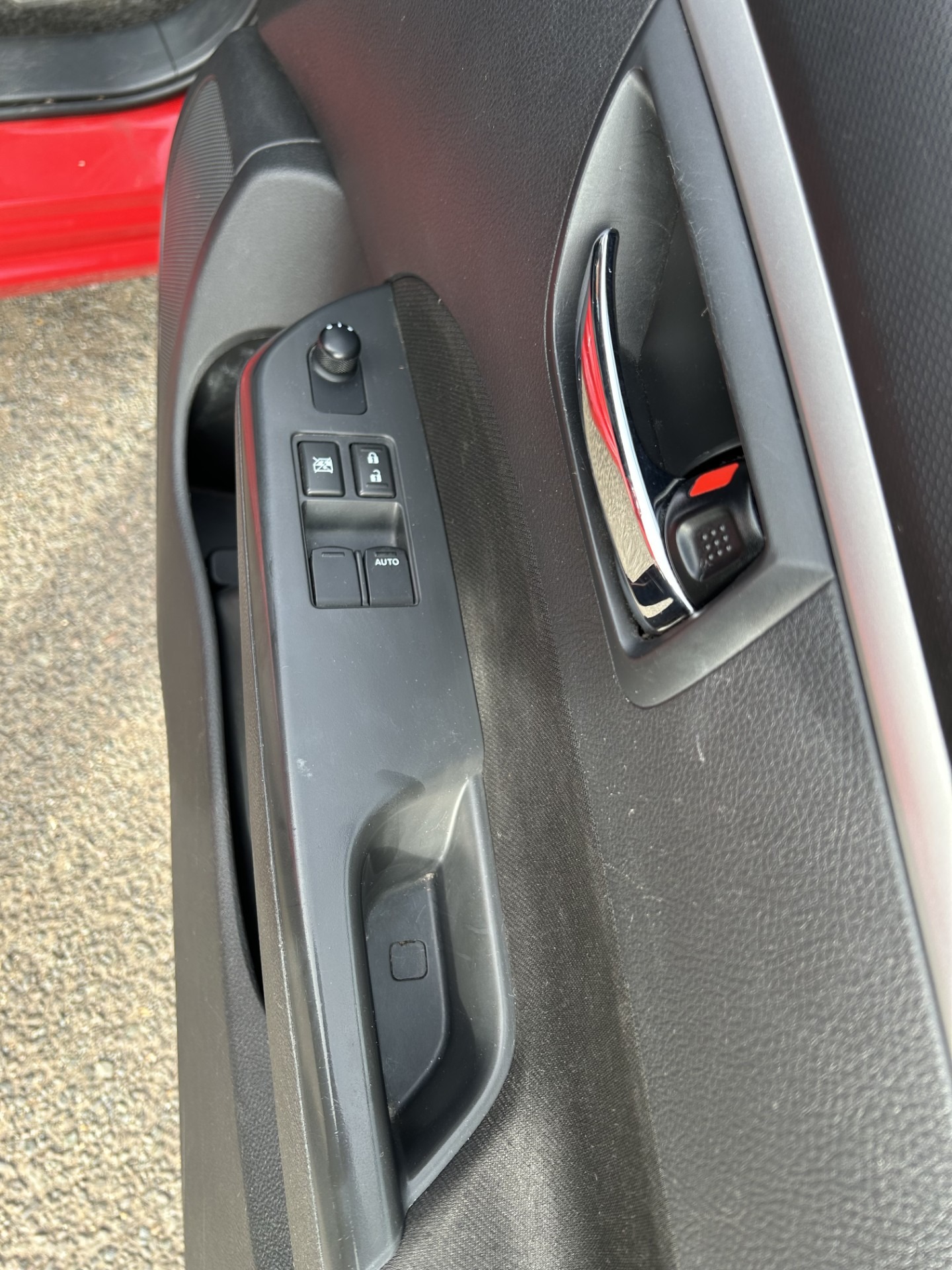 Used Suzuki Swift 2014 for sale - 76253872: Photo 14