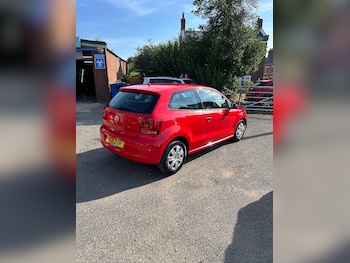 Used Volkswagen Polo 2011 for sale - 79271136: Photo
