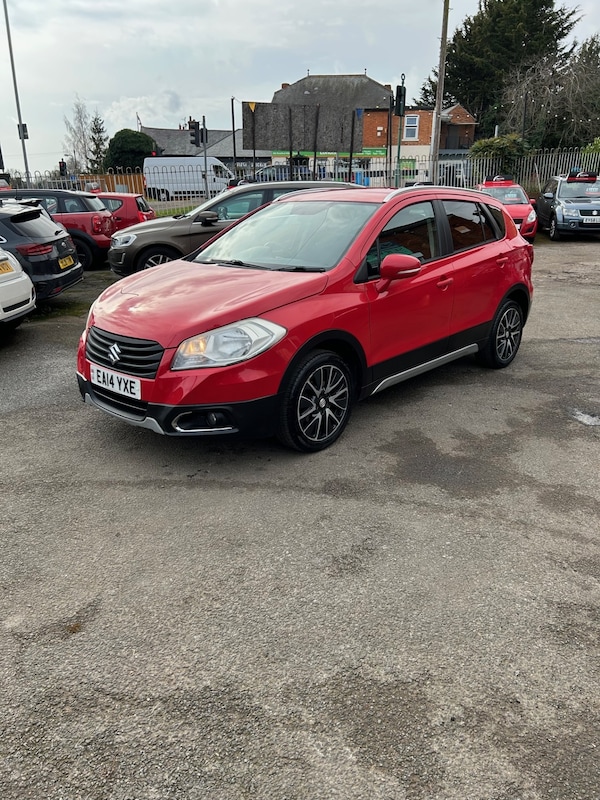 Used Suzuki SX4 S-Cross 2014 for sale - 73768655: Photo 3
