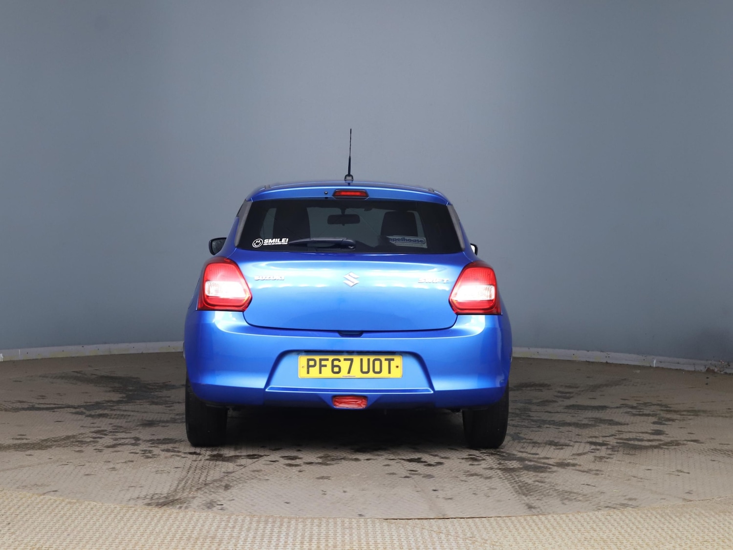 Used Suzuki Swift 2018 for sale - 77816439: Photo 5