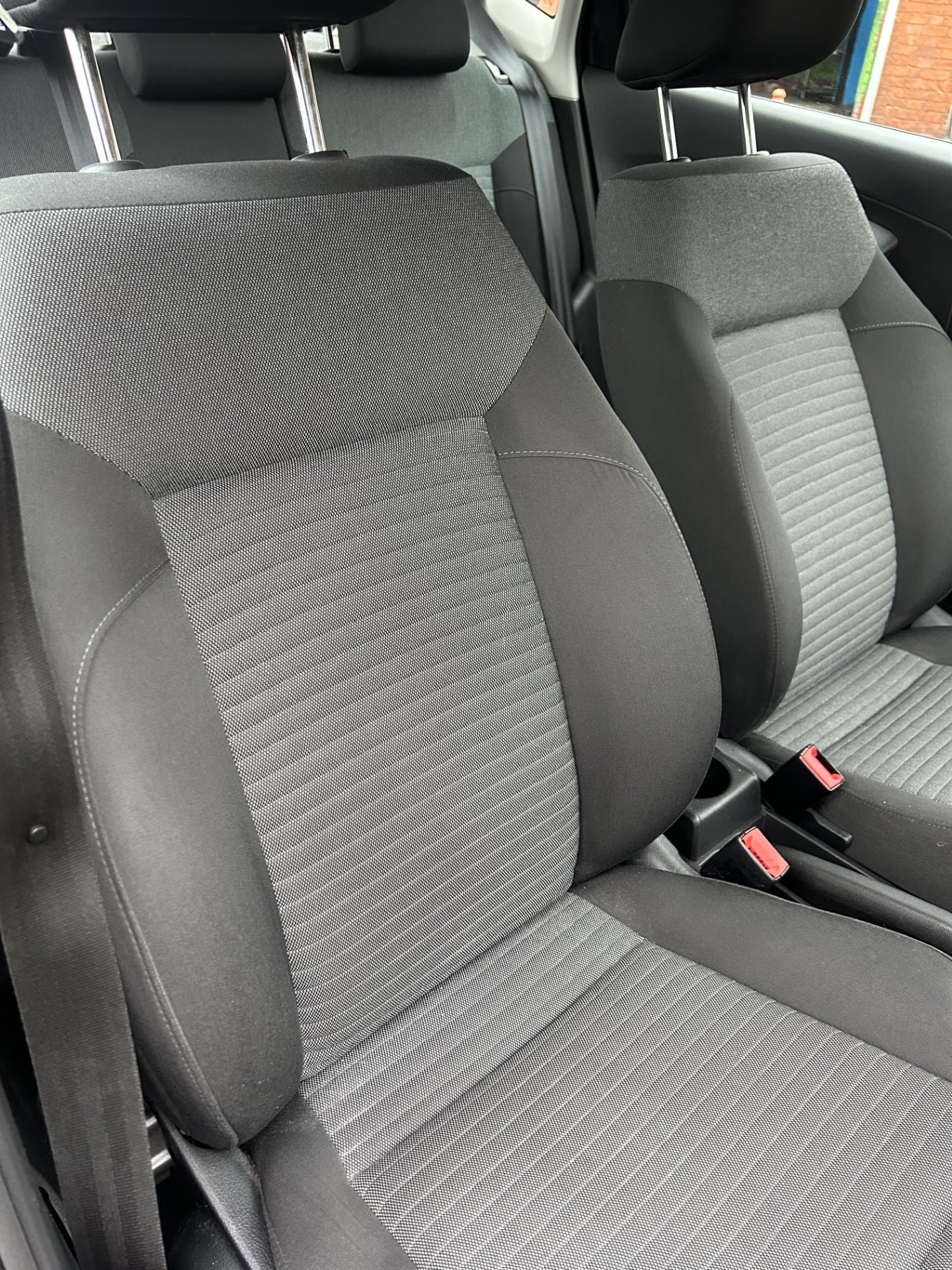 Used Volkswagen Polo 2010 for sale - 76555344: Photo 15