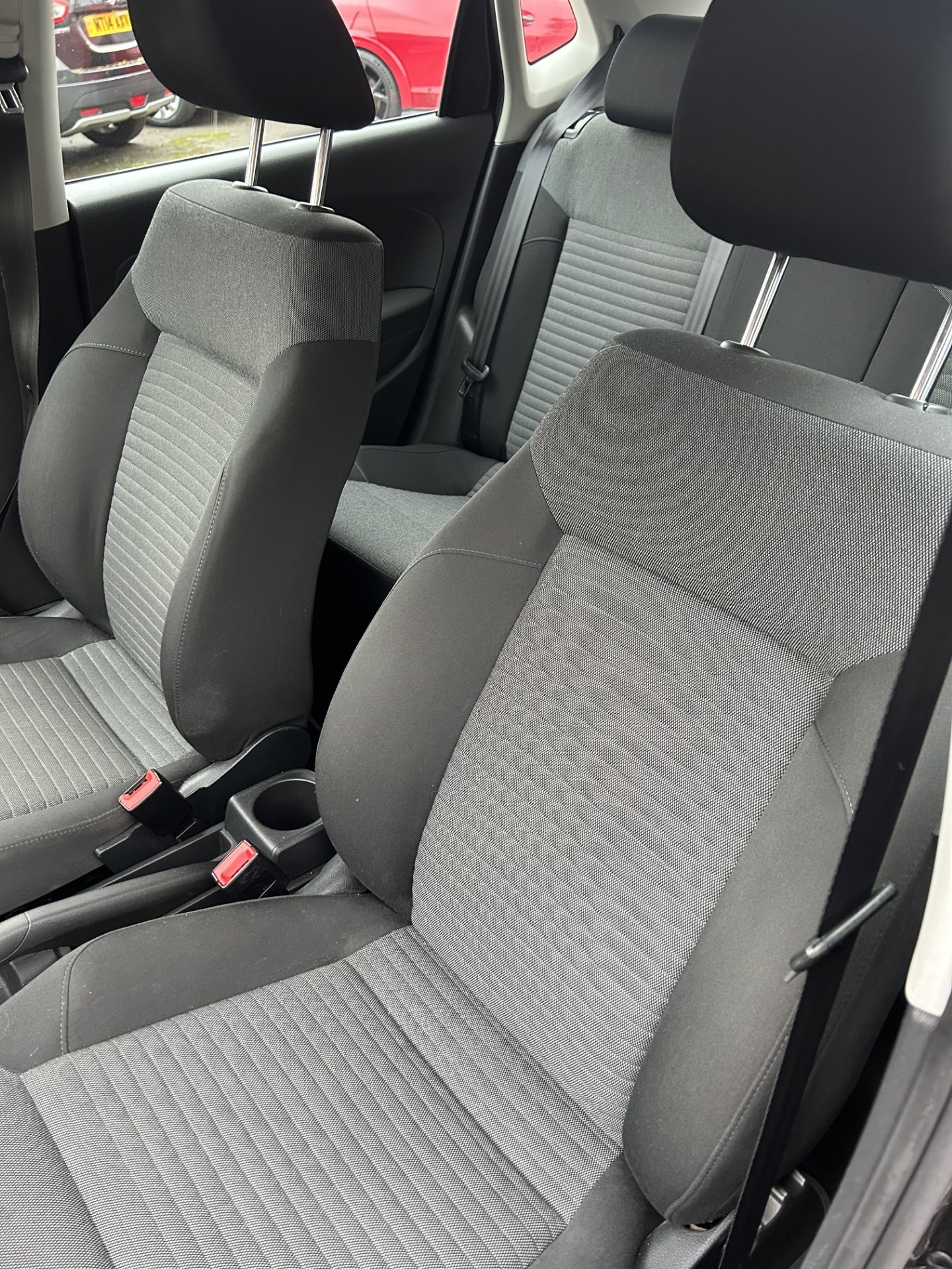 Used Volkswagen Polo 2010 for sale - 76555344: Photo 16