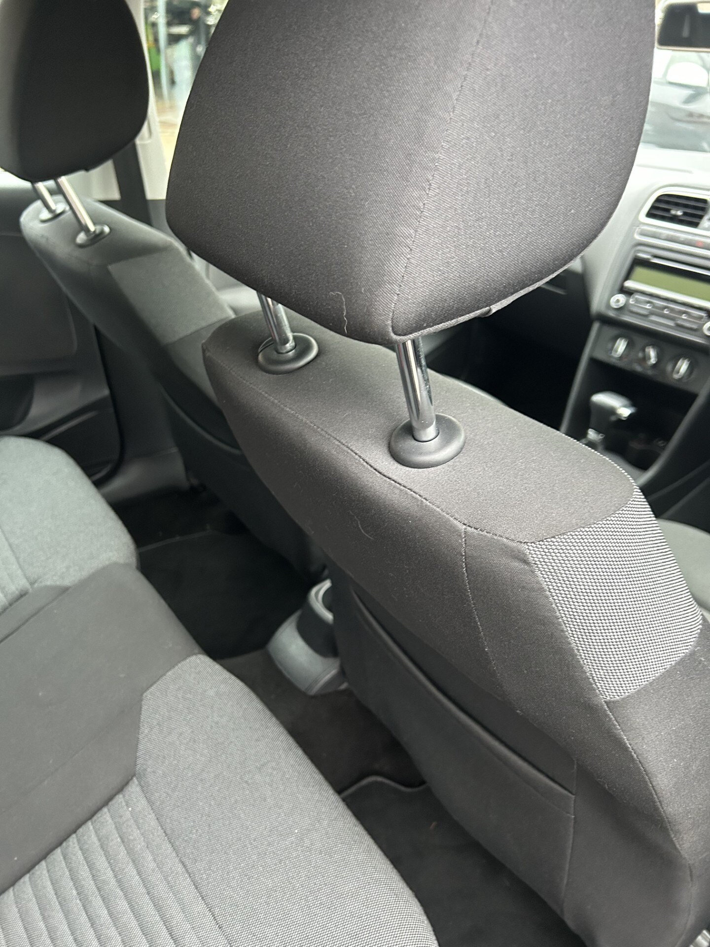 Used Volkswagen Polo 2010 for sale - 76555344: Photo 19