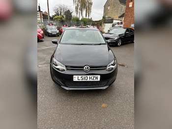 Used Volkswagen Polo 2010 for sale - 76555344: Photo