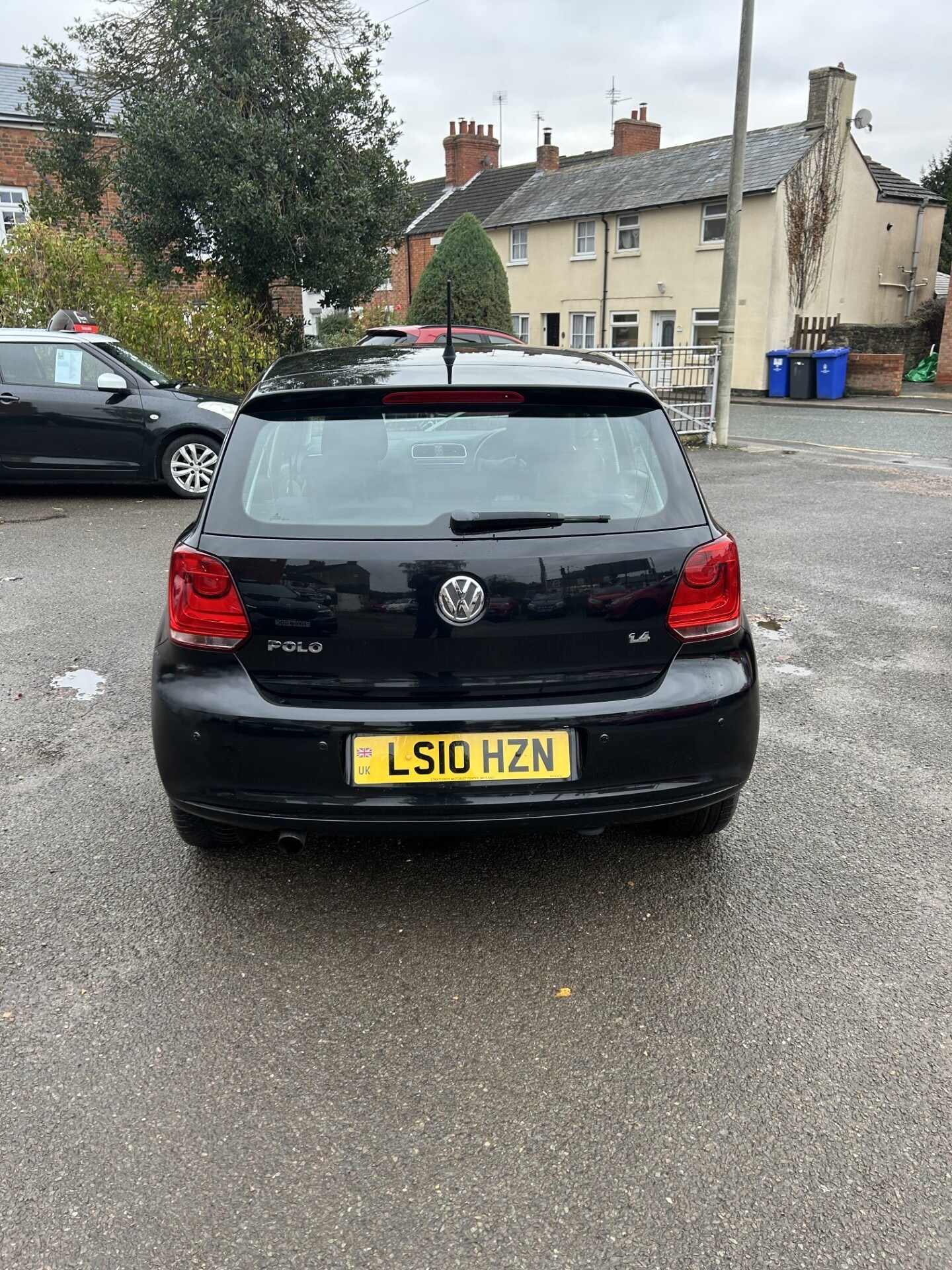 Used Volkswagen Polo 2010 for sale - 76555344: Photo 5