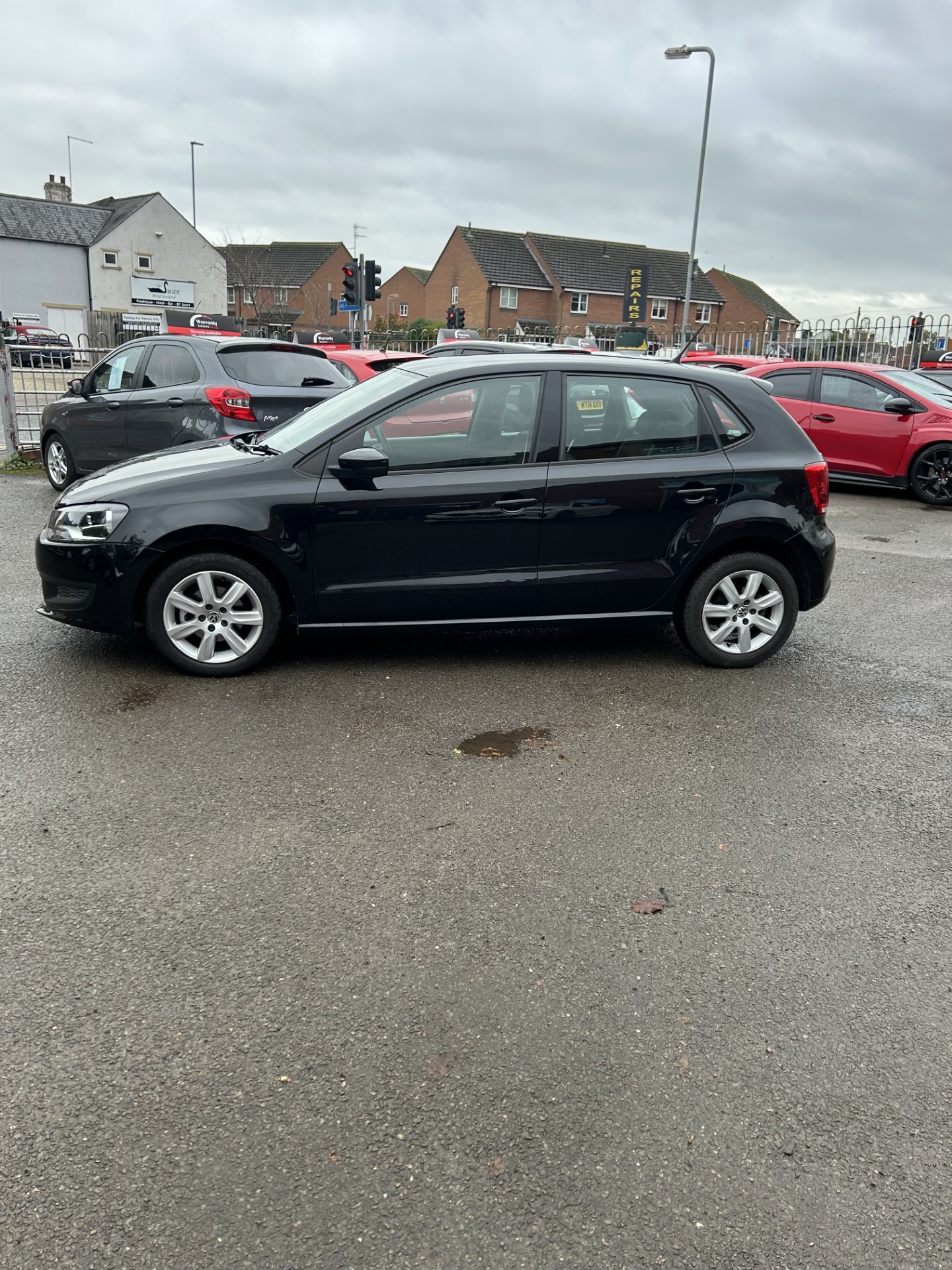 Used Volkswagen Polo 2010 for sale - 76555344: Photo 7