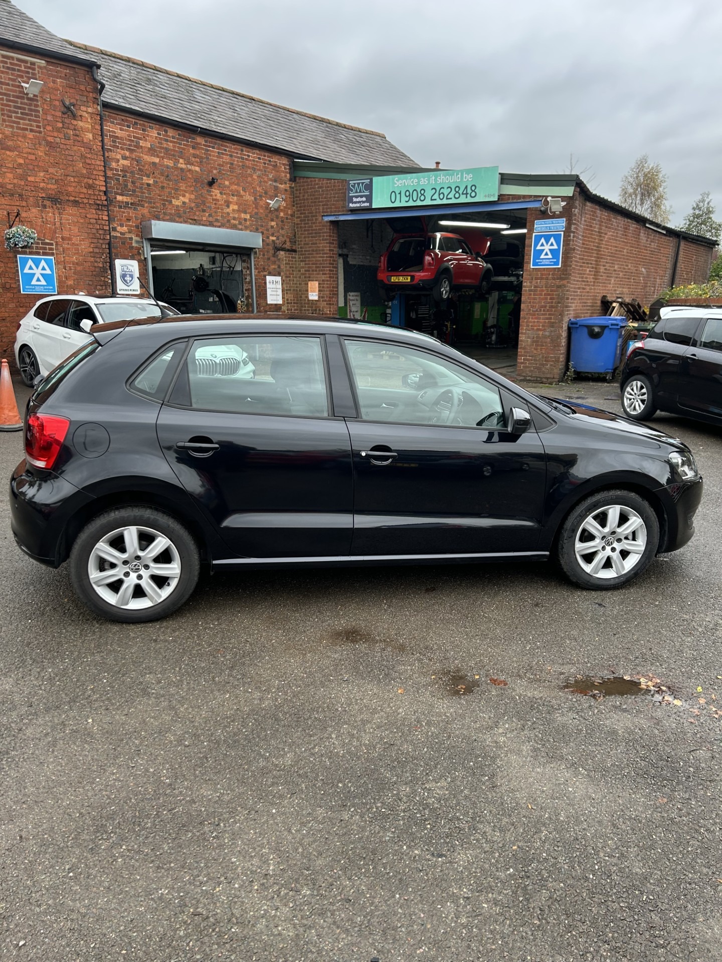 Used Volkswagen Polo 2010 for sale - 76555344: Photo 8