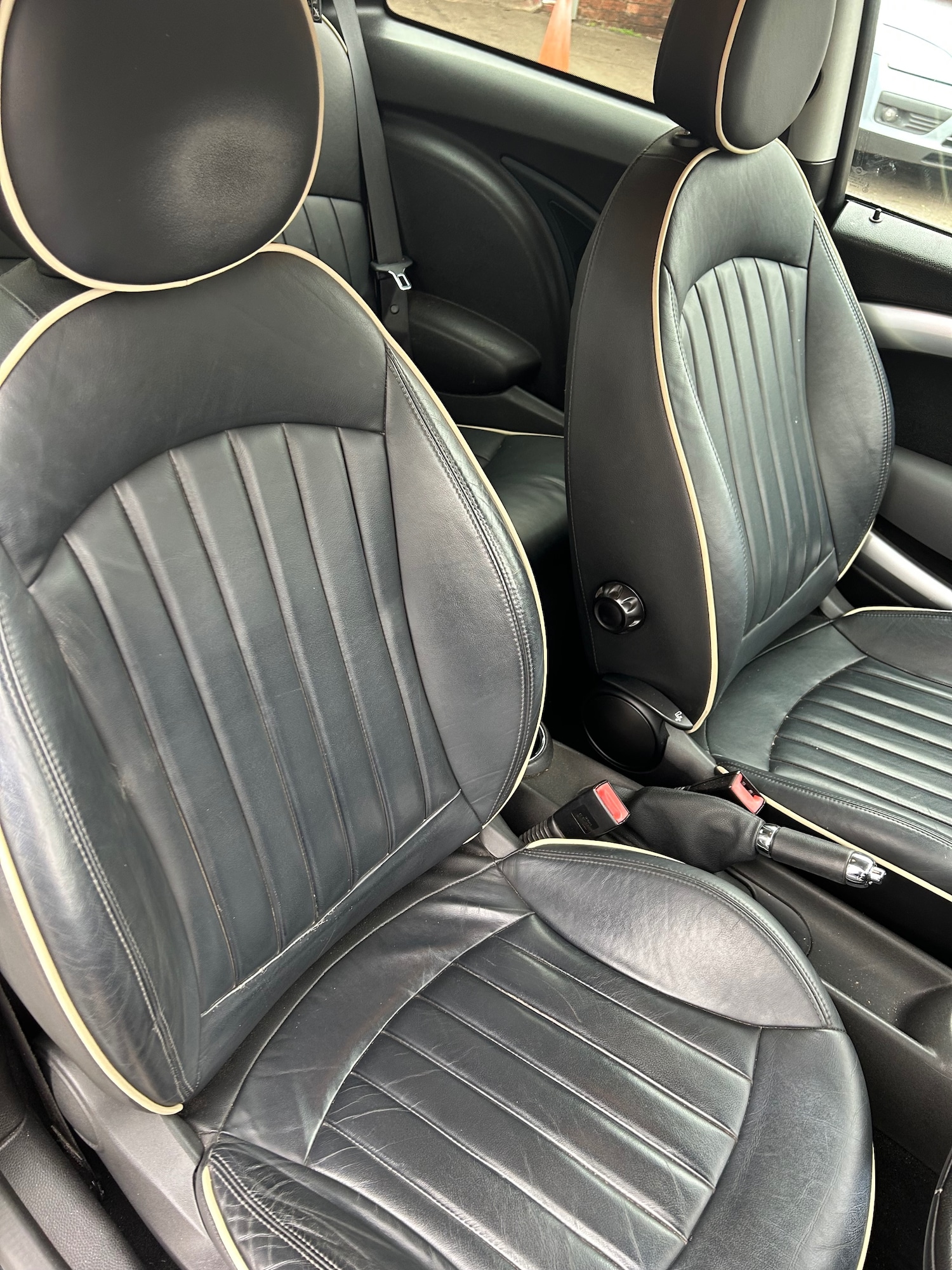 Used MINI Hatch 2010 for sale - 77011811: Photo 14