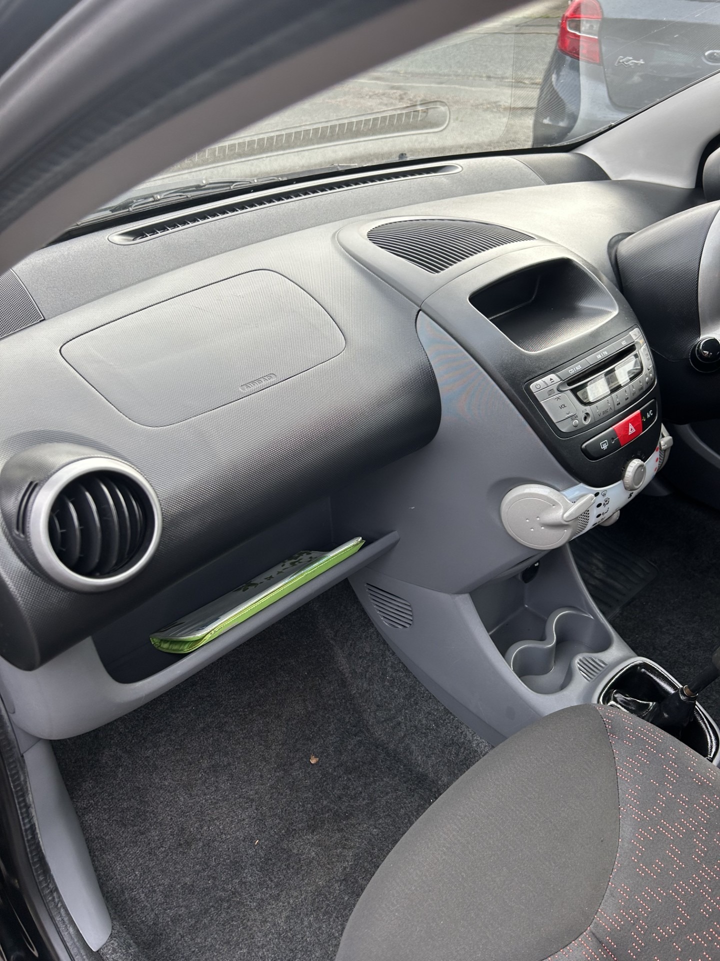 Used Peugeot 107 2009 for sale - 76553728: Photo 14