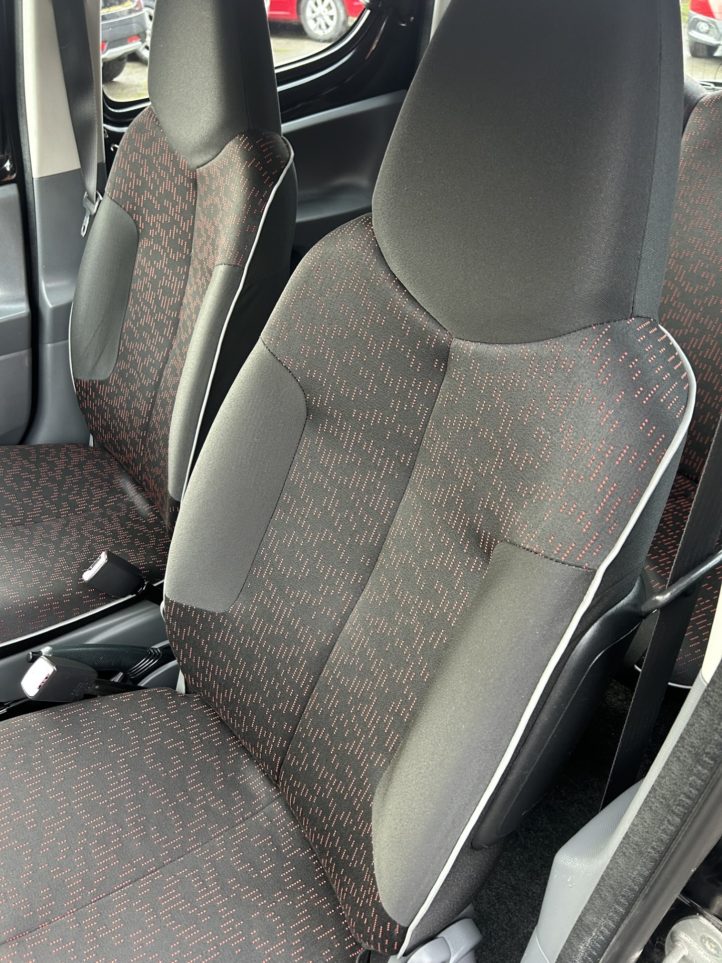 Used Peugeot 107 2009 for sale - 76553728: Photo 17