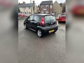 Used Peugeot 107 2009 for sale - 76553728: Photo