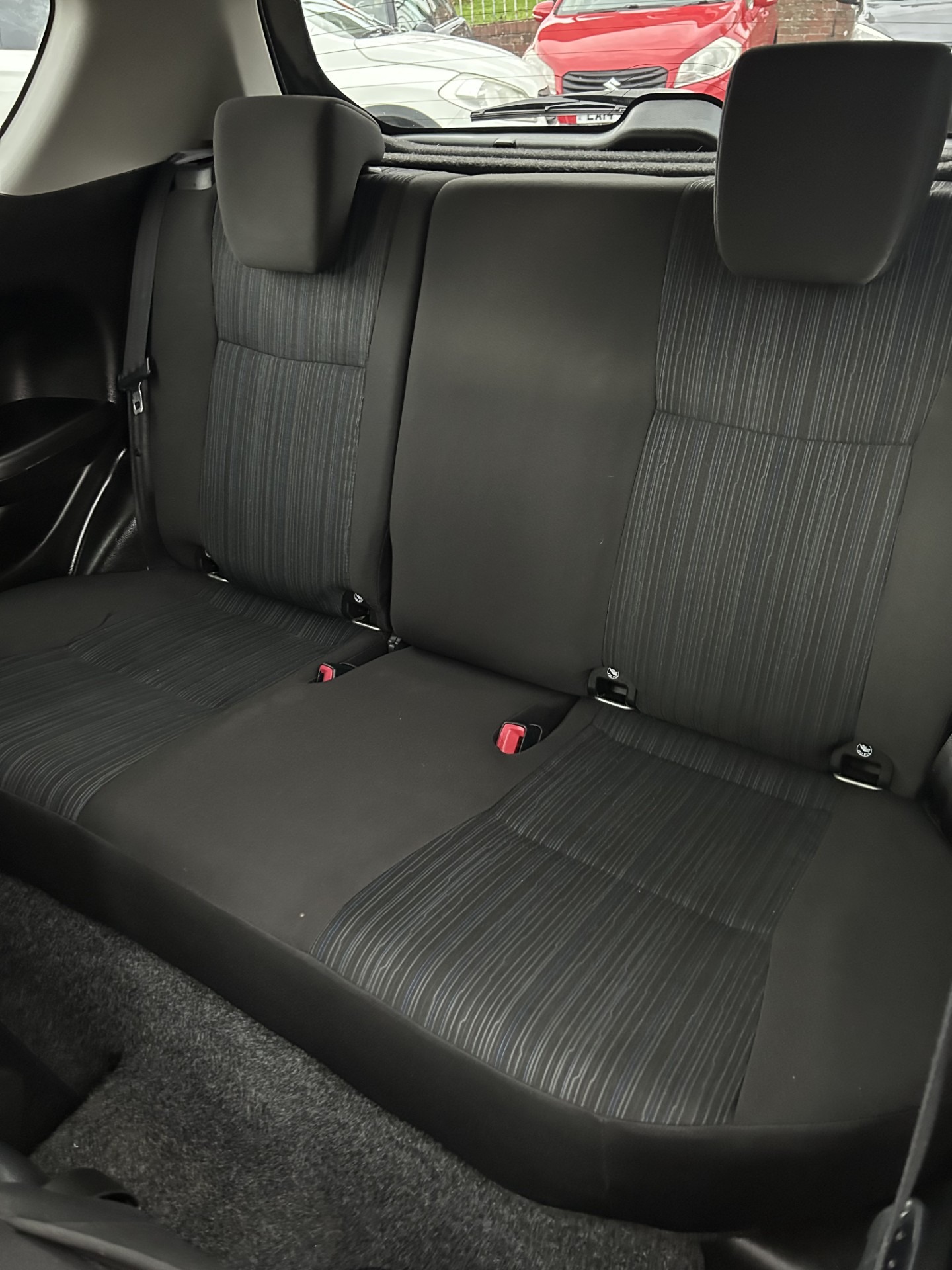 Used Suzuki Swift 2014 for sale - 76478023: Photo 19