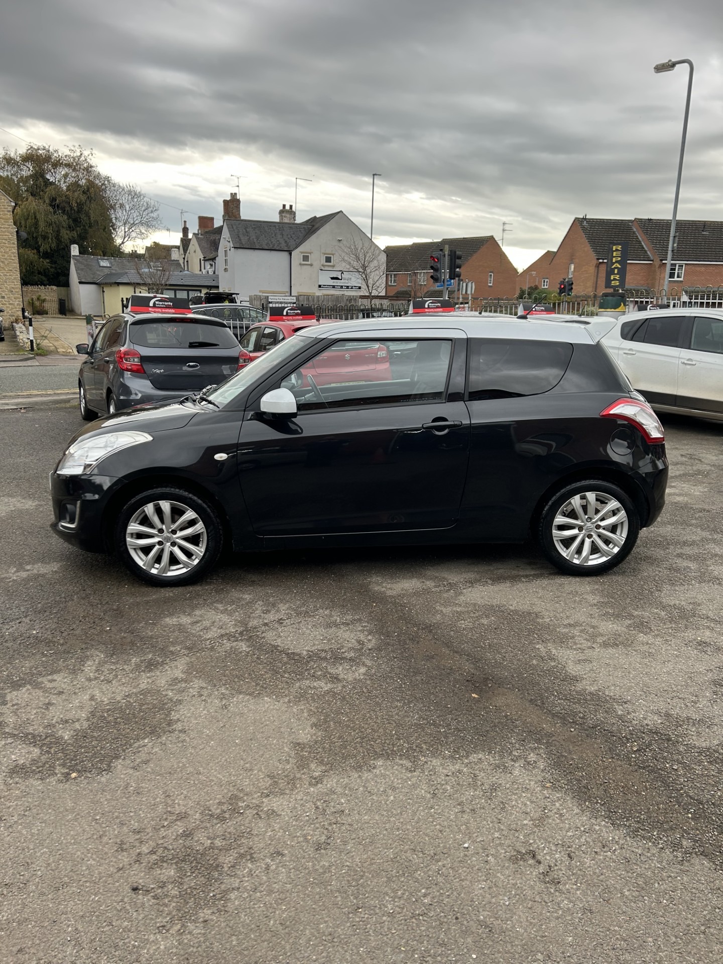 Used Suzuki Swift 2014 for sale - 76478023: Photo 7