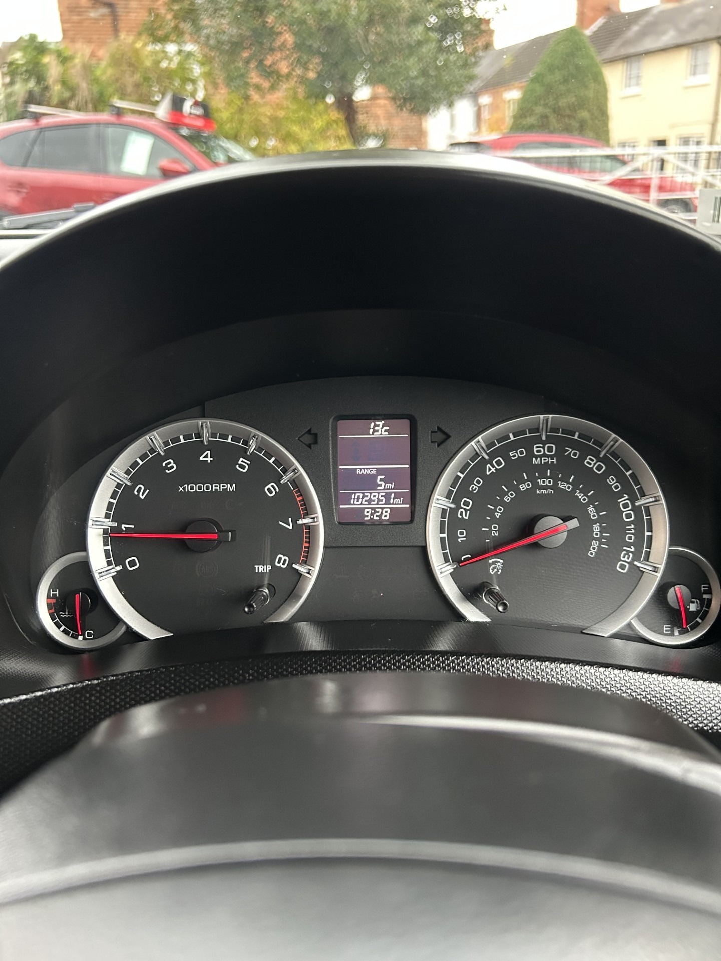 Used Suzuki Swift 2014 for sale - 76478023: Photo 9