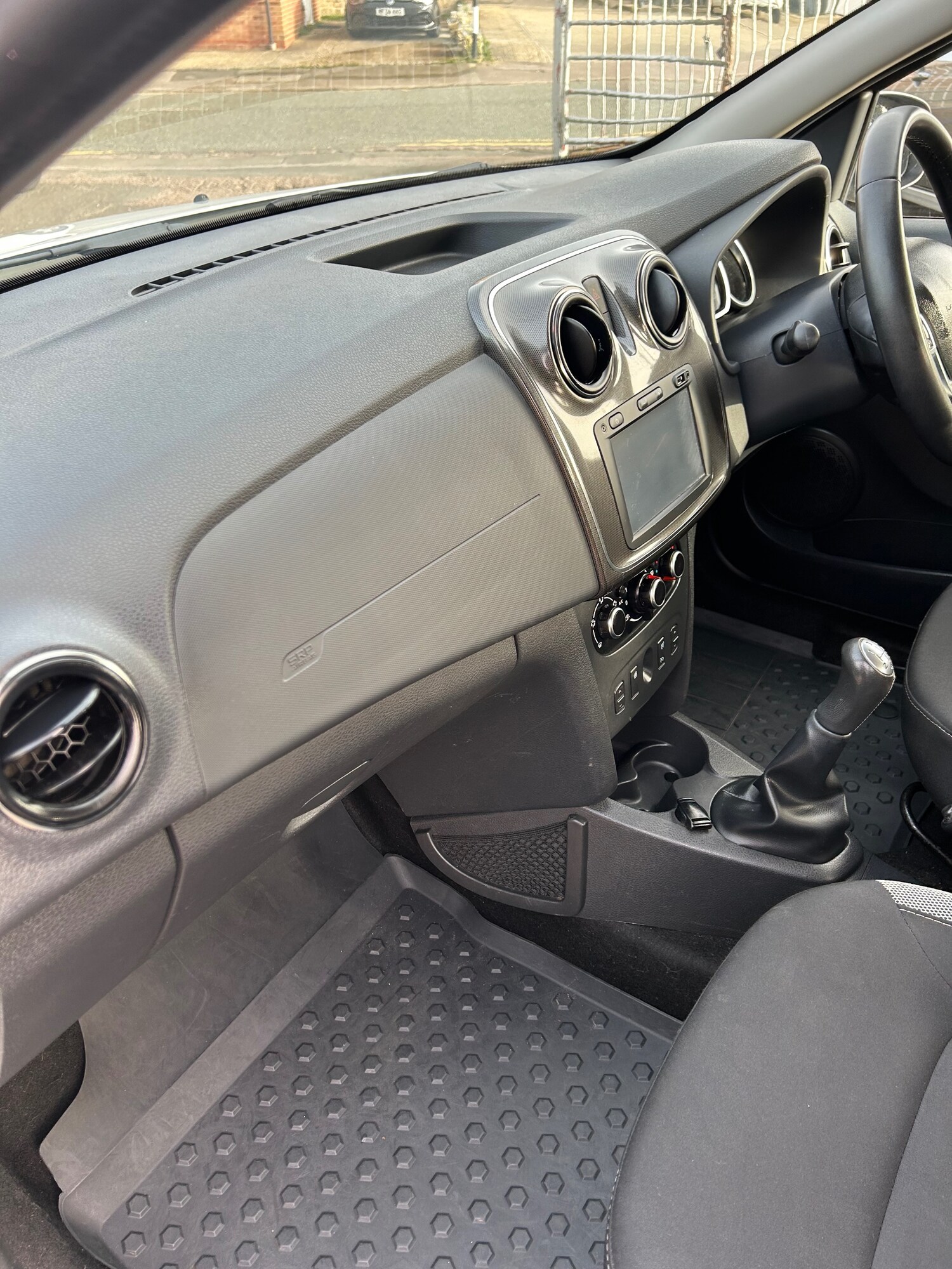 Used Dacia Sandero Stepway 2018 for sale - 77661891: Photo 19