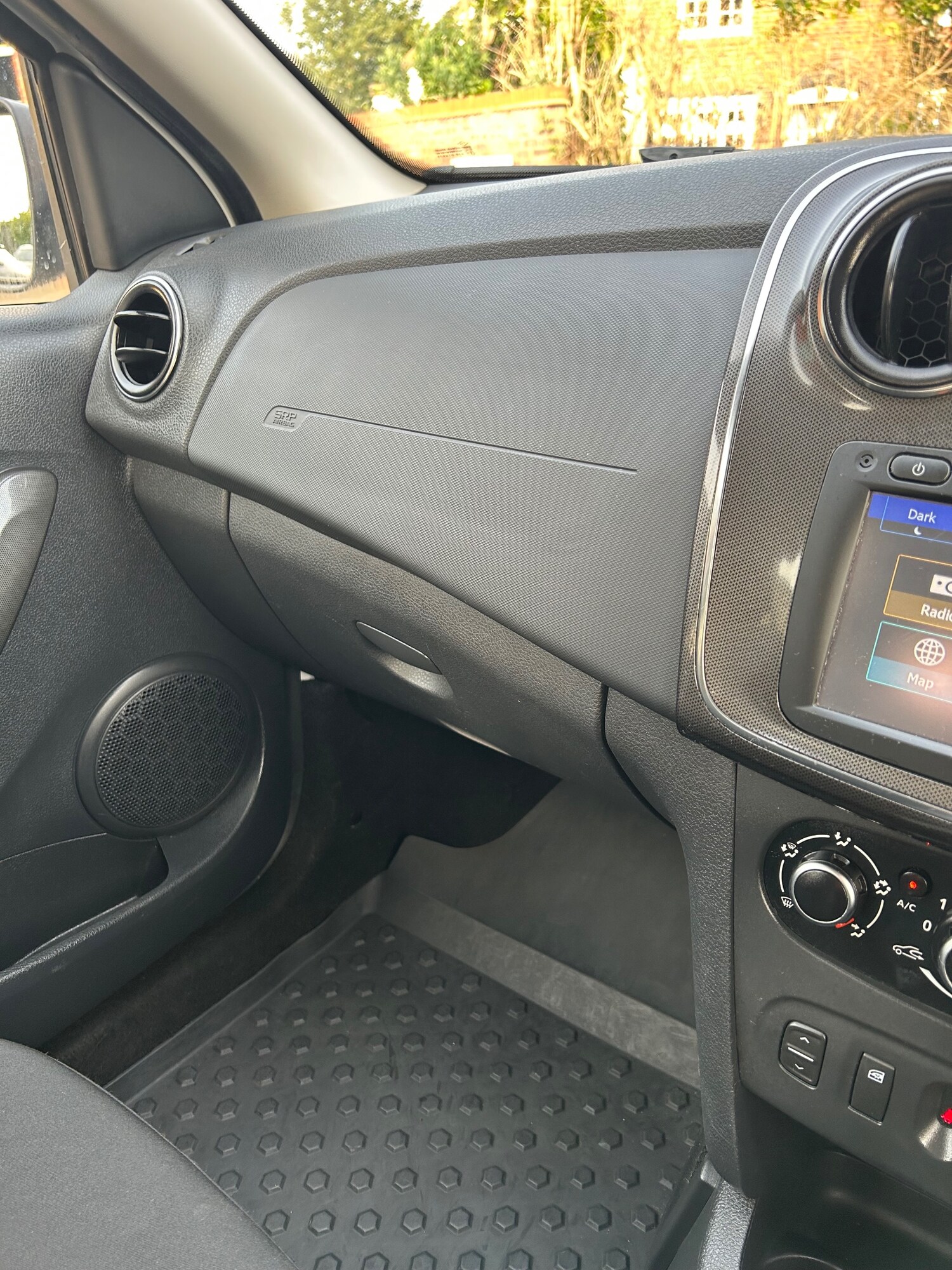 Used Dacia Sandero Stepway 2018 for sale - 77661891: Photo 21