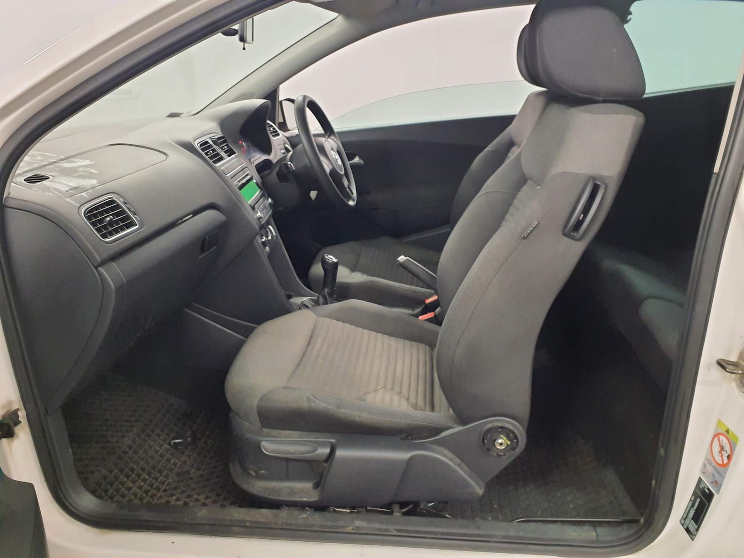 Used Volkswagen Polo 2012 for sale - 77148946: Photo 10