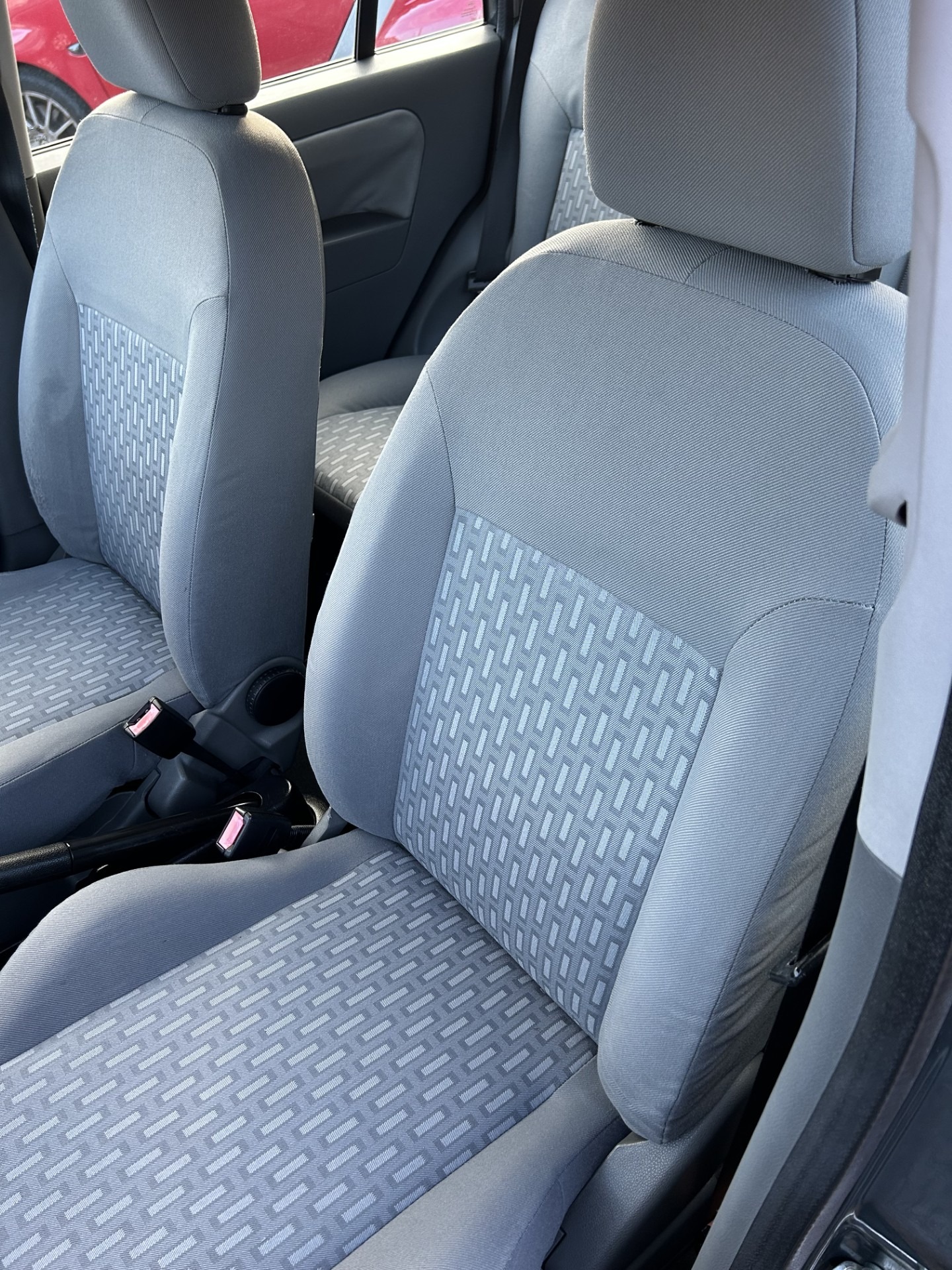 Used Ford Fusion 2004 for sale - 76450397: Photo 14