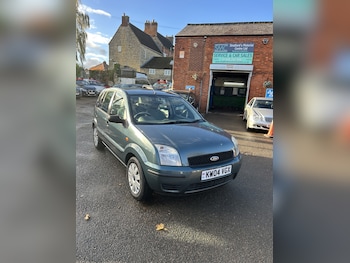 Used Ford Fusion 2004 for sale - 76450397: Photo
