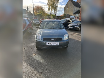 Used Ford Fusion 2004 for sale - 76450397: Photo