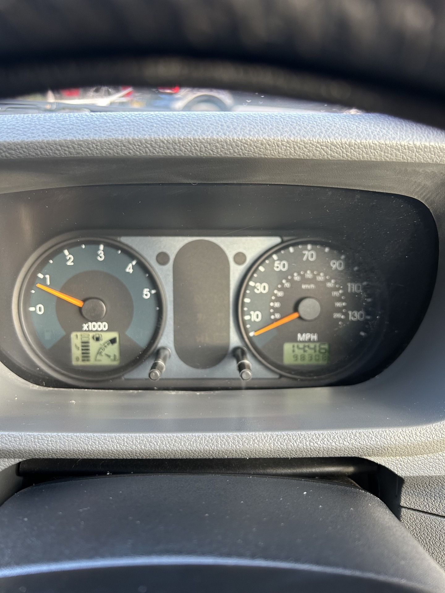 Used Ford Fusion 2004 for sale - 76450397: Photo 9