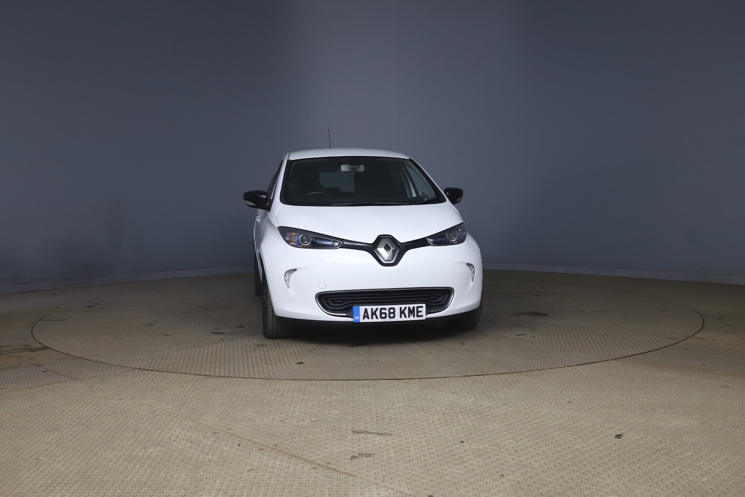 Used Renault Zoe 2019 for sale - 78197282: Photo 2