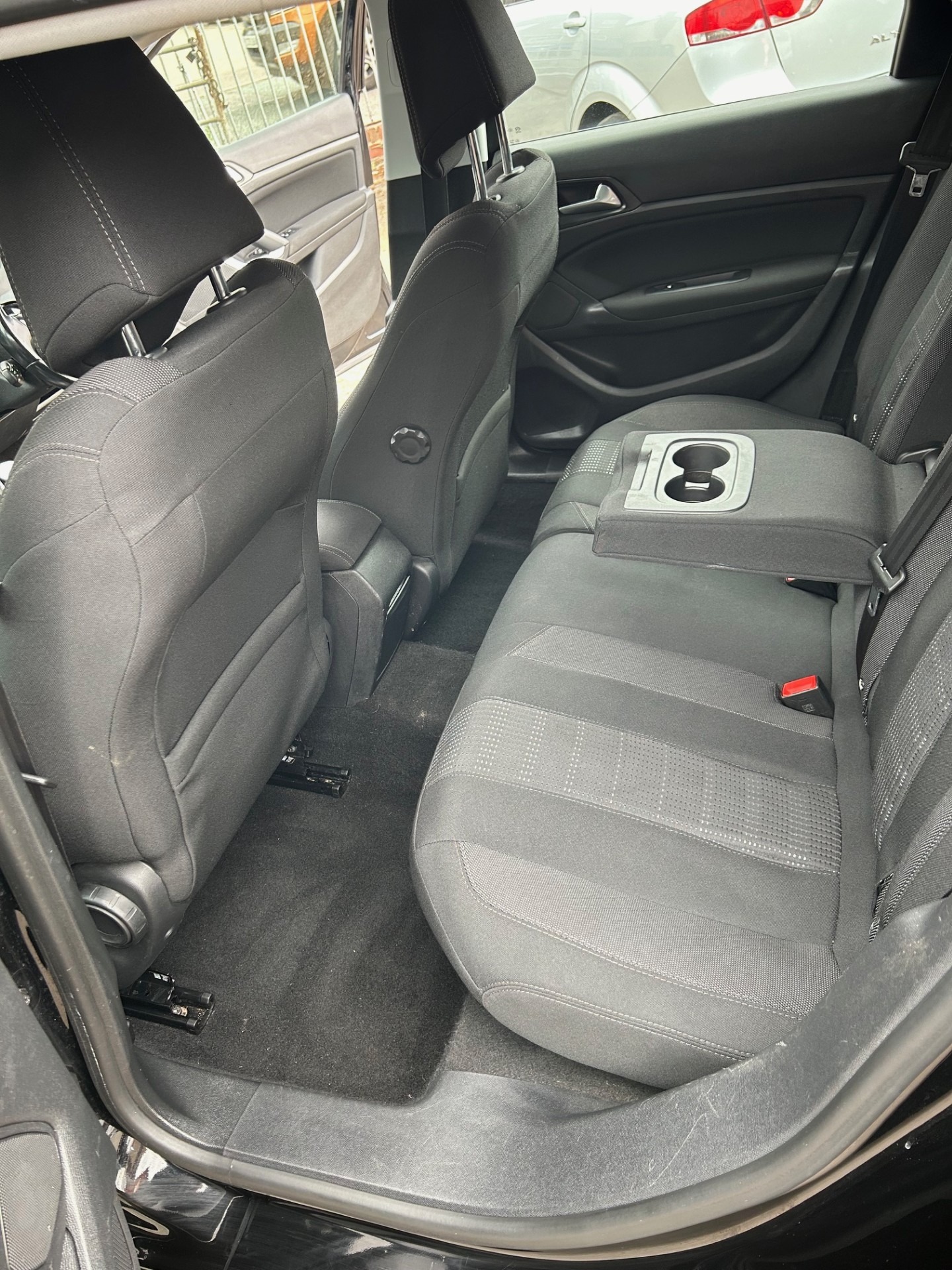 Used Peugeot 308 2016 for sale - 78162967: Photo 17