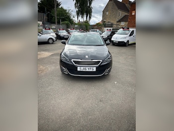 Used Peugeot 308 2016 for sale - 78162967: Photo