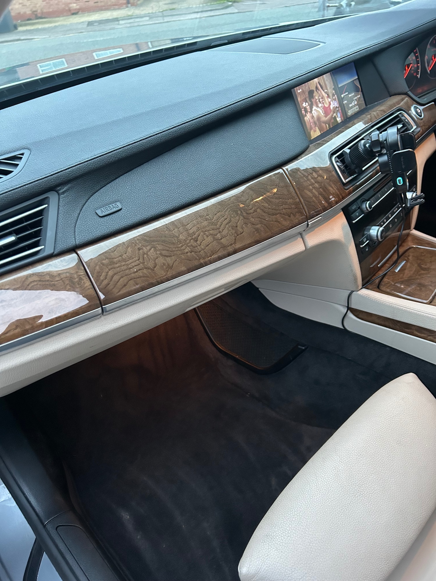 Used BMW 7 Series 2009 for sale - 76555538: Photo 32