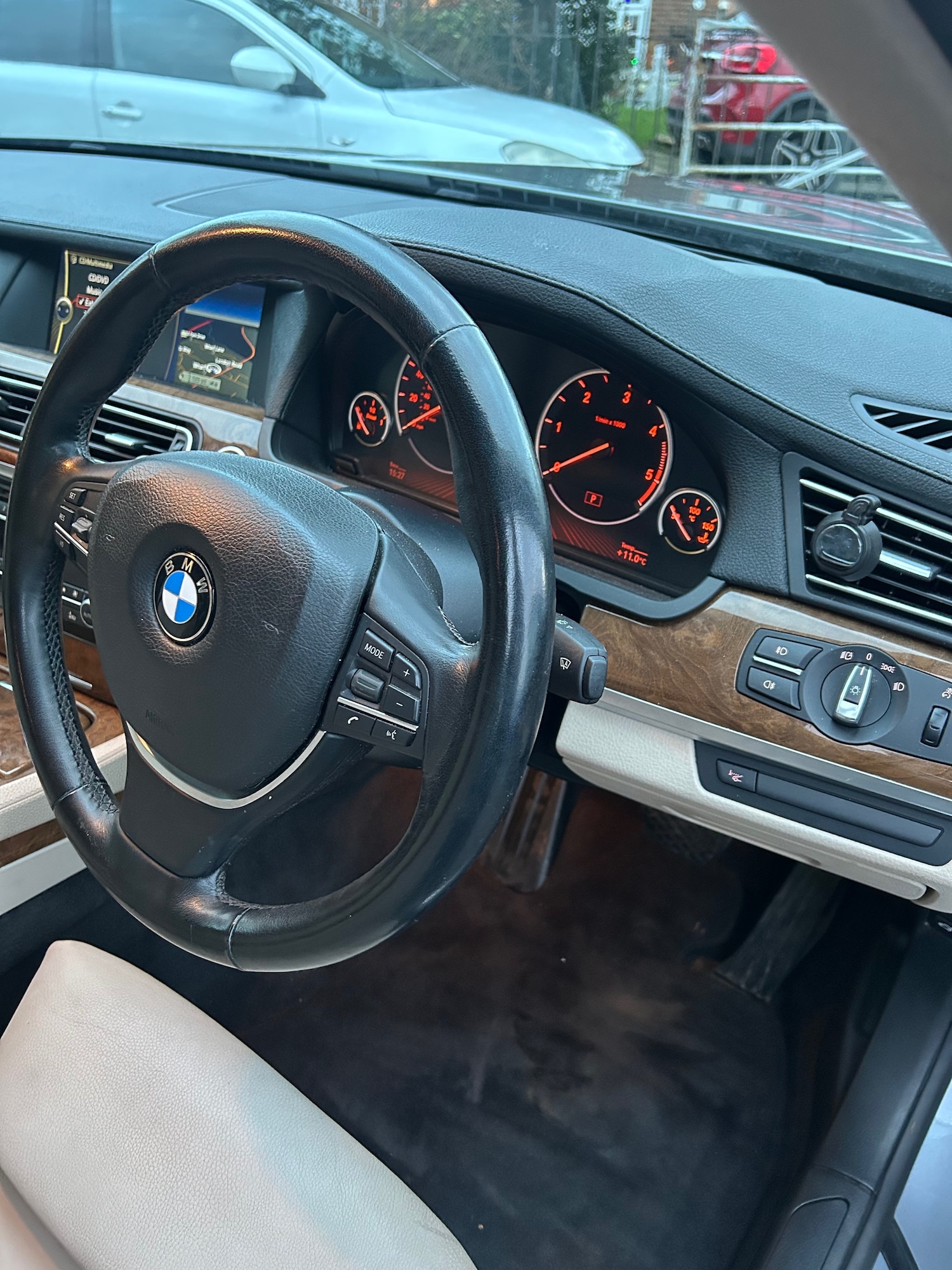 Used BMW 7 Series 2009 for sale - 76555538: Photo 38