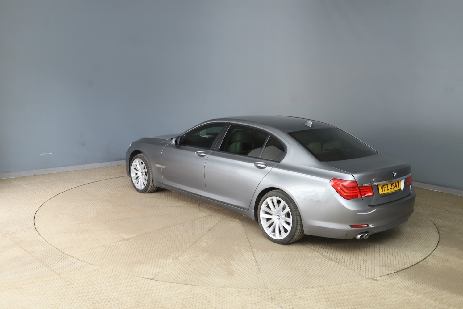 Used BMW 7 Series 2009 for sale - 76555538: Photo 4