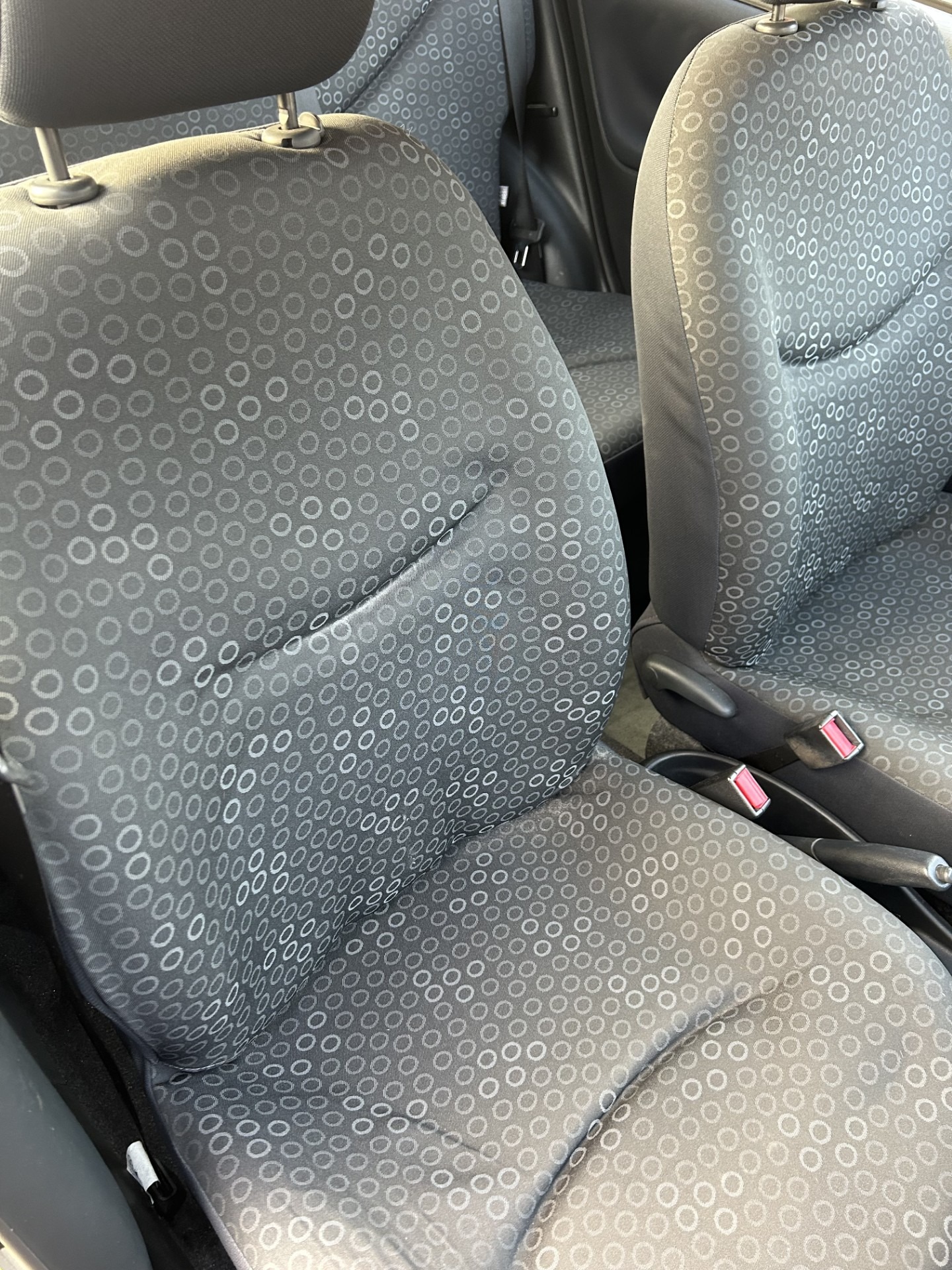 Used Toyota Yaris 2004 for sale - 76906413: Photo 13