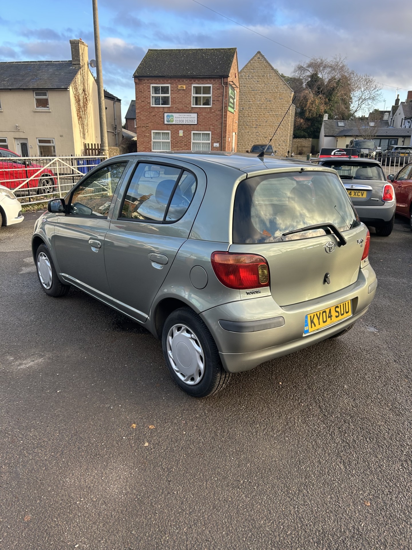 Used Toyota Yaris 2004 for sale - 76906413: Photo 5