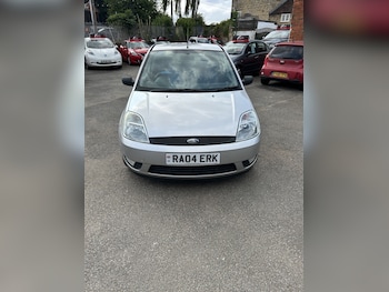 Used Ford Fiesta 2004 for sale - 76554774: Photo