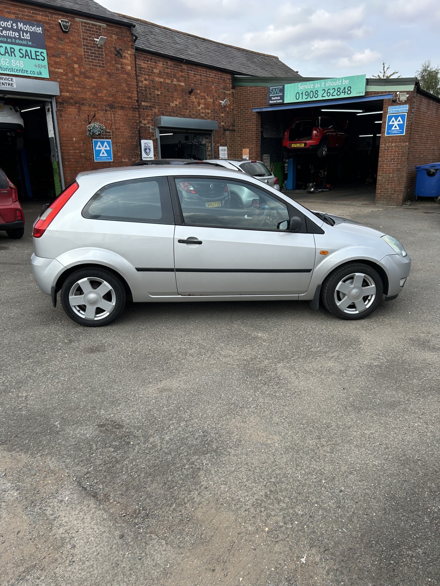 Used Ford Fiesta 2004 for sale - 76554774: Photo 8