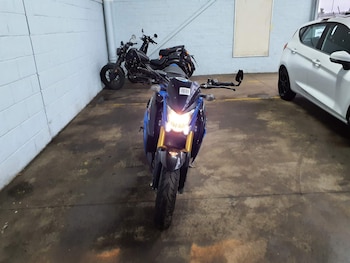 Used Suzuki GSX-S 2018 for sale - bike-77617776: Photo